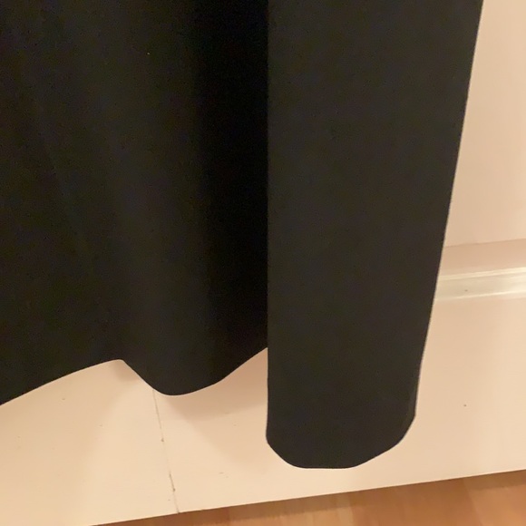 Express Design Studio Women’s Skirt - Picture 3 of 9